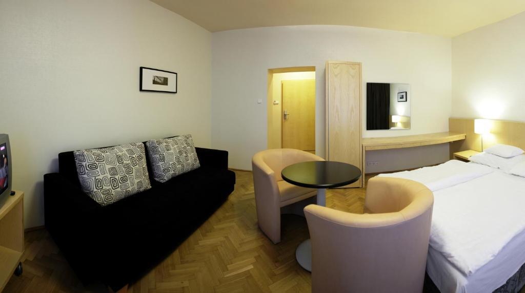 Hotel Laterum بيتْش الغرفة الصورة