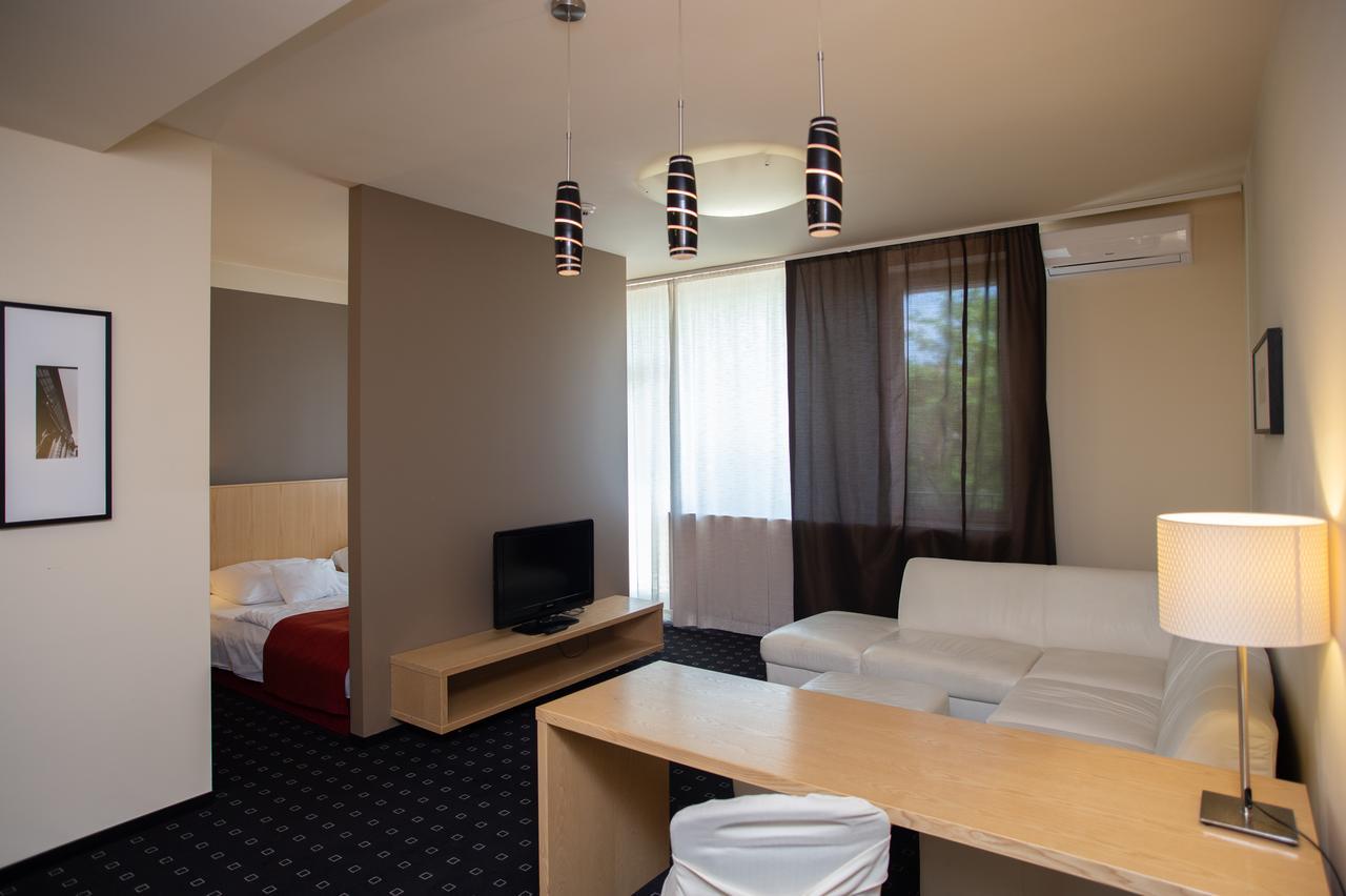 Hotel Laterum بيتْش المظهر الخارجي الصورة