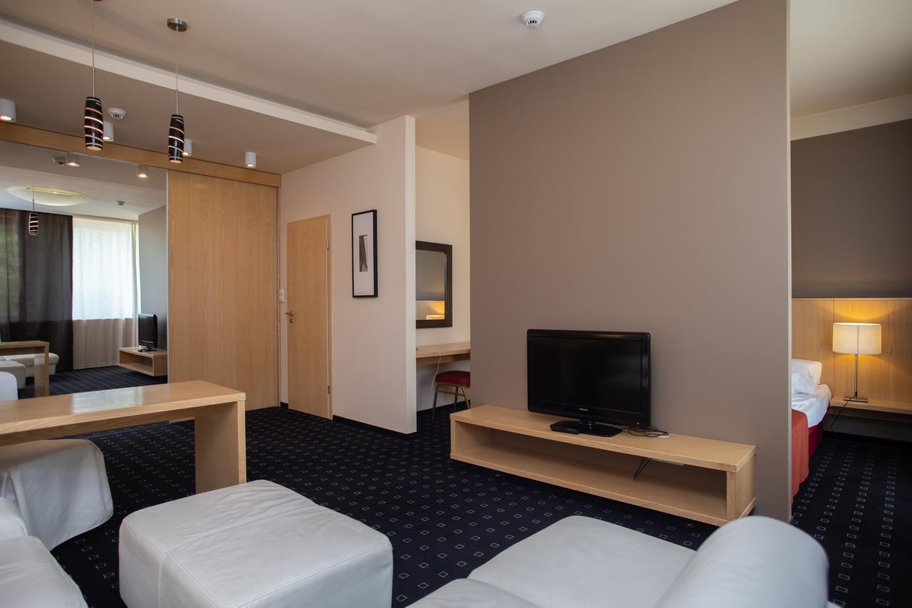 Hotel Laterum بيتْش المظهر الخارجي الصورة